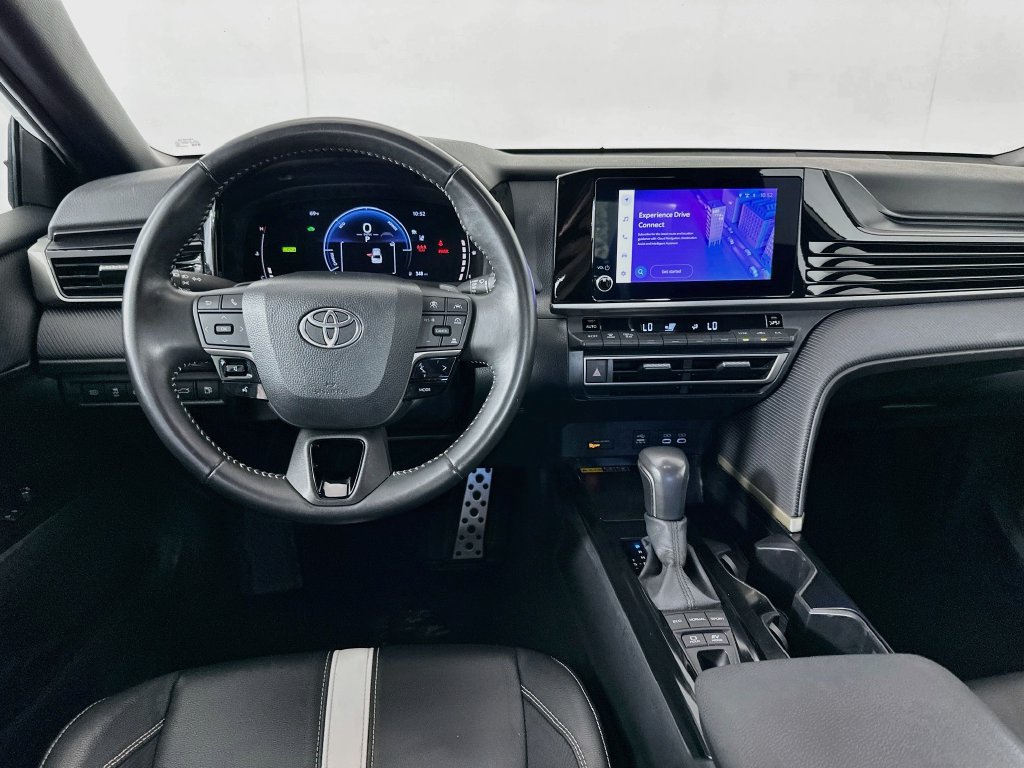 Certified 2025 Toyota Camry SE FWD image 22