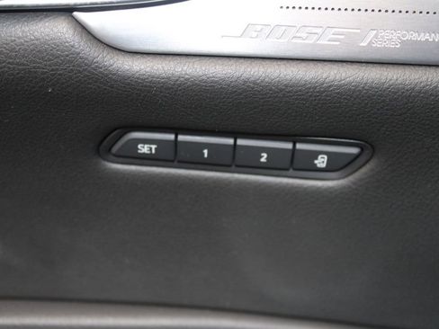 Used 2023 Cadillac XT5 Premium Luxury image 42