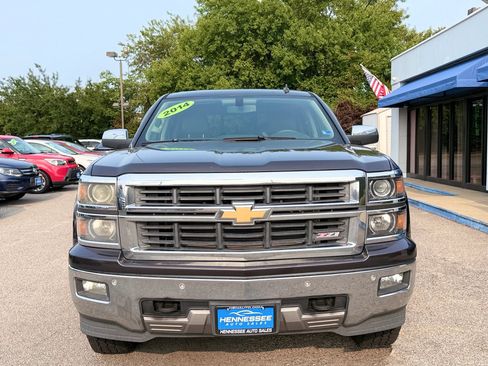 Used 2014 Chevrolet Silverado 1500 LTZ Z71 w/ LTZ Plus Package AWD/4WD image 21