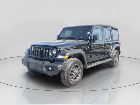 Used 2024 Jeep Wrangler Sport S image 2