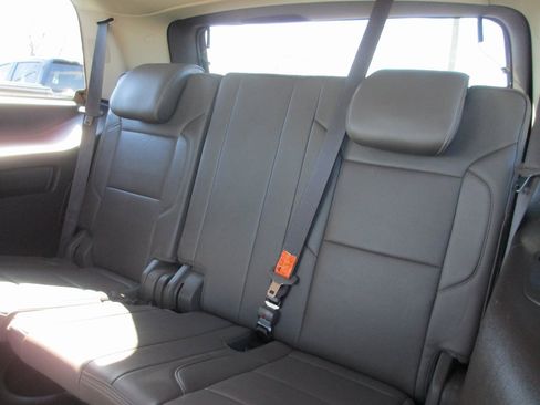 Used 2018 GMC Yukon Denali w/ Denali Ultimate Package image 24