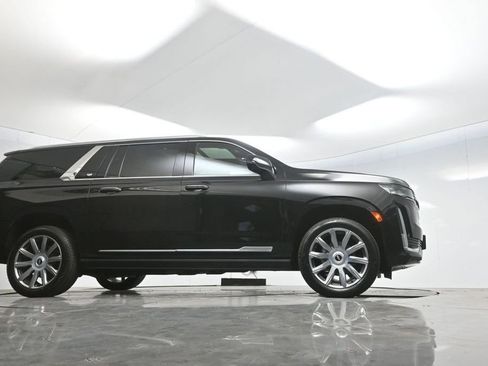 Used 2024 Cadillac Escalade ESV Premium Luxury Platinum AWD/4WD image 68