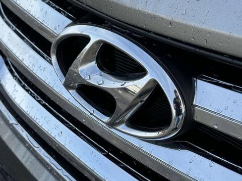 Used 2013 Hyundai Santa Fe Sport w/ Popular Equipment Pkg image 10