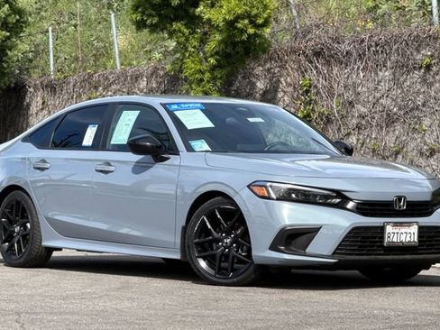 Certified 2022 Honda Civic Sport image 2