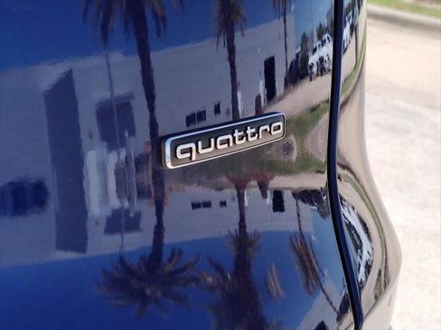 Certified 2025 Audi Q5 Premium w/ Convenience Package AWD/4WD image 8