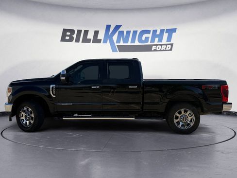 Used 2022 Ford F250 Lariat w/ Lariat Ultimate Package AWD/4WD image 2