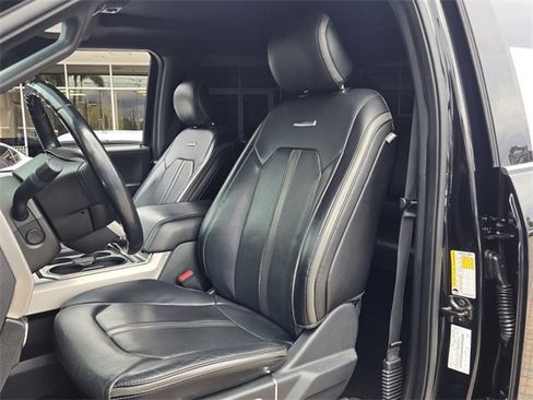 Used 2017 Ford F350 Platinum w/ Platinum Ultimate Package image 13