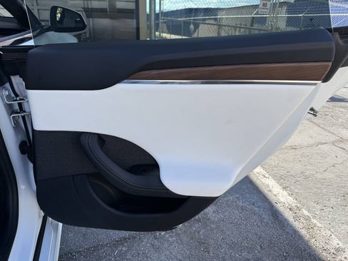 Used 2021 Tesla Model S Long Range AWD/4WD image 29