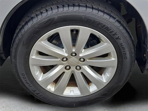 Used 2012 Subaru Forester 2.5X Premium image 9