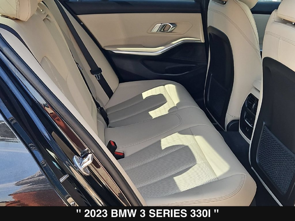 Used 2023 BMW 330i Sedan w/ Premium Package RWD image 26