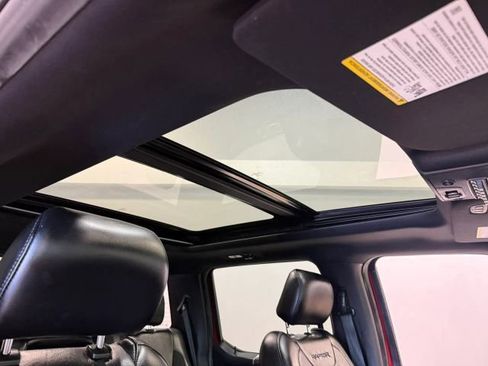 Used 2019 Ford F150 Raptor w/ Equipment Group 802A Luxury image 30