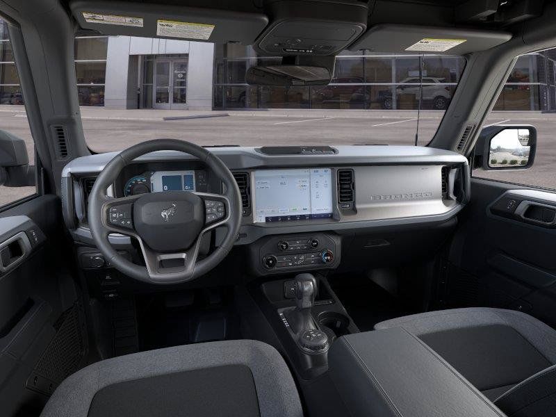 New 2025 Ford Bronco 4-Door AWD/4WD image 9