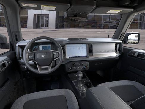 New 2025 Ford Bronco 4-Door AWD/4WD image 9