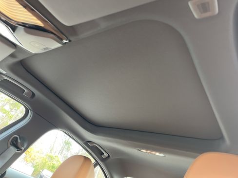 New 2026 BMW 330i Sedan w/ M Sport Package image 17