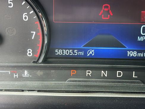 Used 2021 Ford Explorer XLT RWD image 38