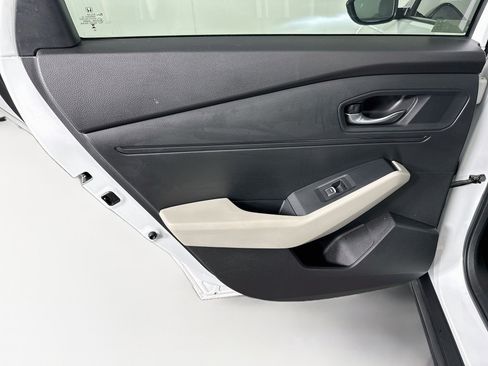 Used 2024 Honda Accord EX image 25