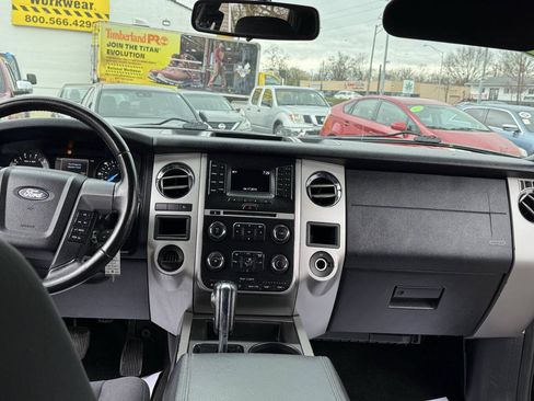 Used 2016 Ford Expedition EL XLT RWD image 12
