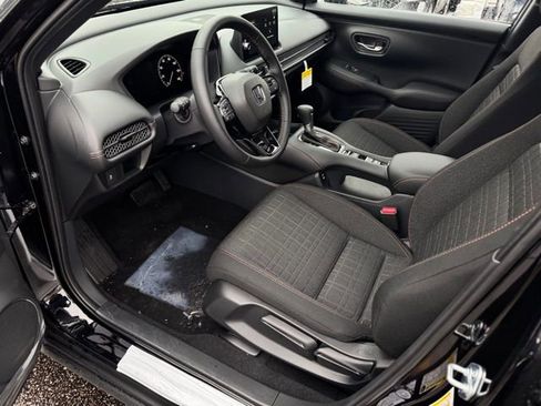 New 2026 Honda HR-V Sport image 16