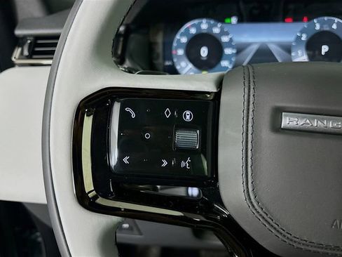 New 2026 Land Rover Range Rover Velar S image 10