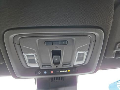 Used 2024 GMC Sierra 3500 Denali w/ Technology Package image 28