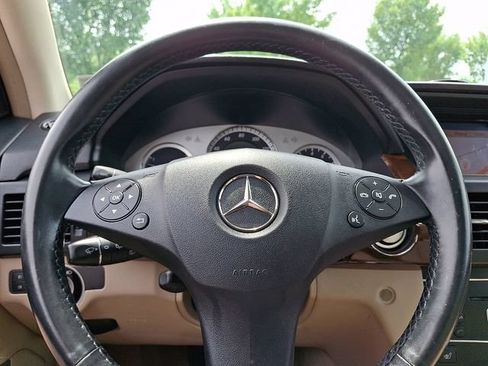 Used 2012 Mercedes-Benz GLK 350 4MATIC image 18