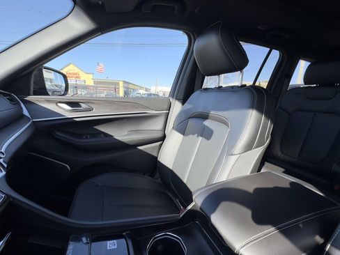 New 2026 Jeep Grand Cherokee Limited w/ Limited Altitude Package image 12