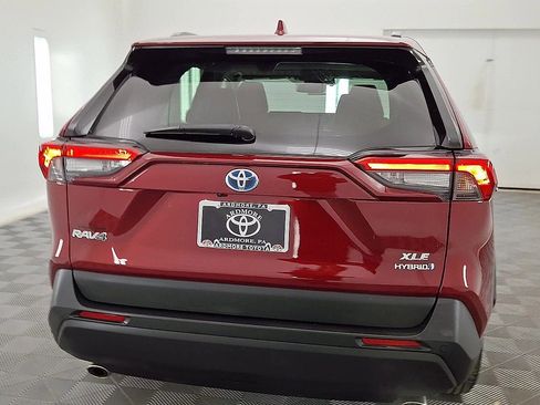 Certified 2023 Toyota RAV4 XLE Premium image 3
