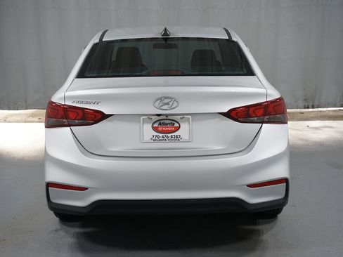 Used 2022 Hyundai Accent SE image 7