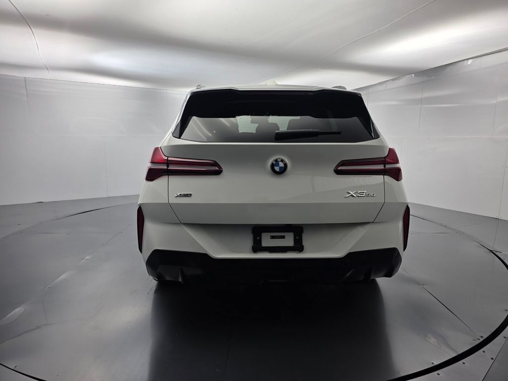 Used 2026 BMW X3 xDrive30i w/ Premium Package AWD/4WD image 5