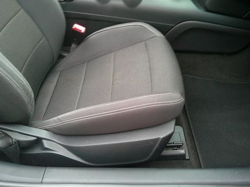 Used 2015 Ford Mustang Convertible w/ Equipment Group 051A image 20