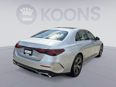 Used 2024 Mercedes-Benz E 350 4MATIC Sedan w/ Driver Assistance Package image 16