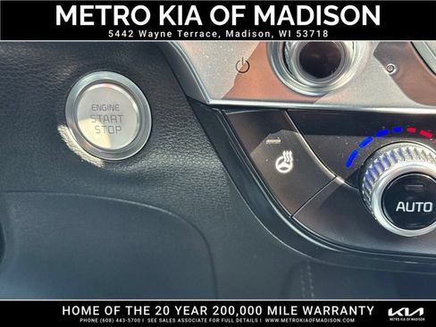 Used 2022 Kia Telluride EX w/ EX Premium Package AWD/4WD image 27