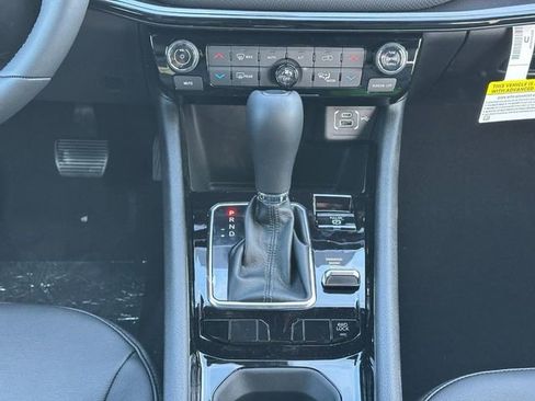 New 2026 Jeep Compass Limited image 7