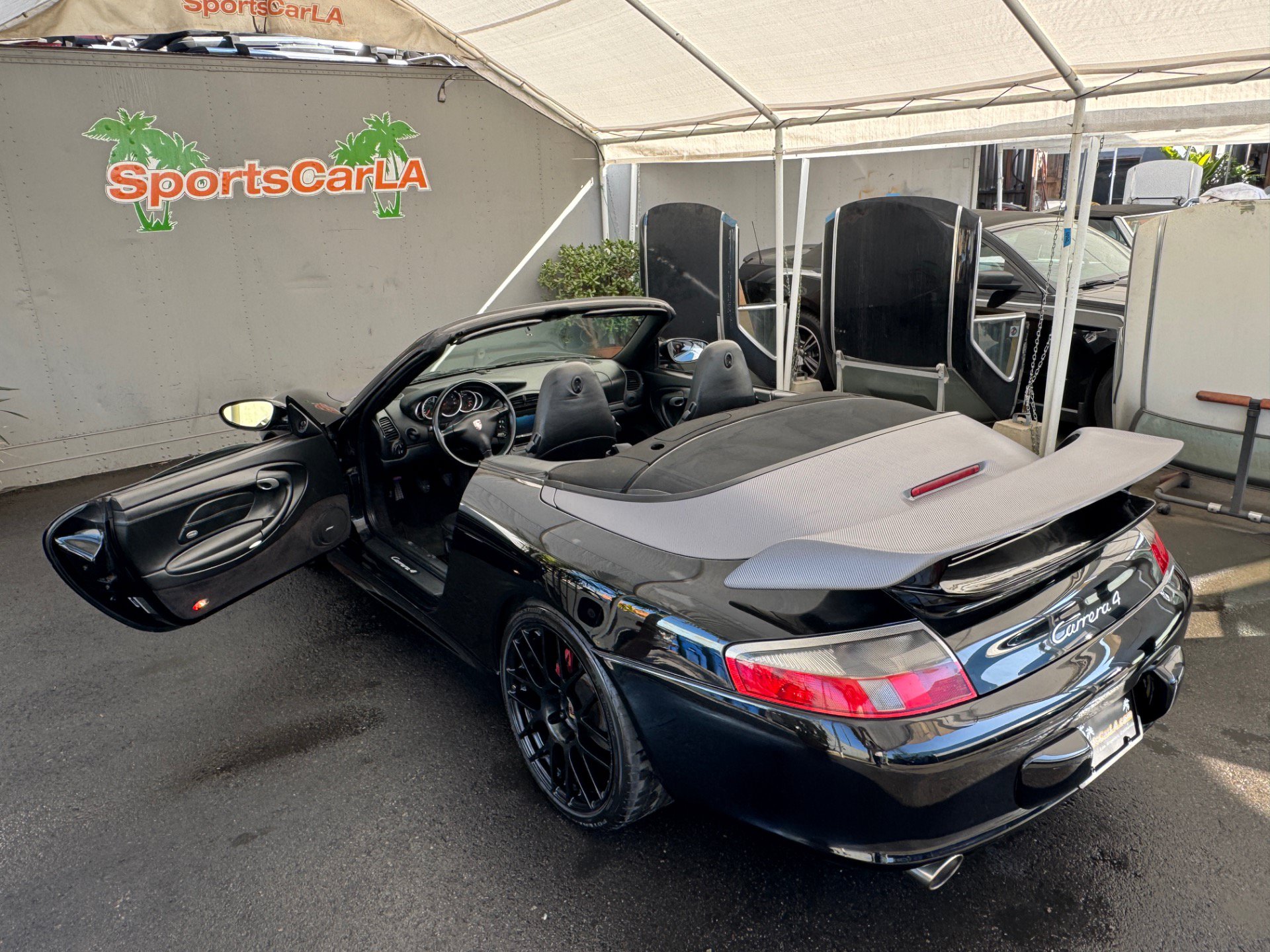 Used 2002 Porsche 911 Cabriolet image 4