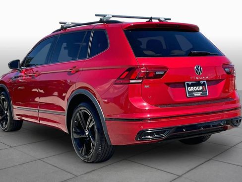Used 2024 Volkswagen Tiguan SE R-Line w/ MDO Package, Three-Row FWD image 12