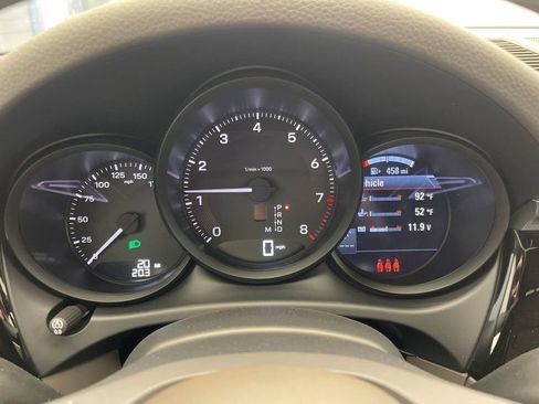 New 2026 Porsche Macan image 10