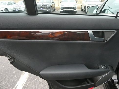 Used 2012 Mercedes-Benz C 300 4MATIC Sedan image 25