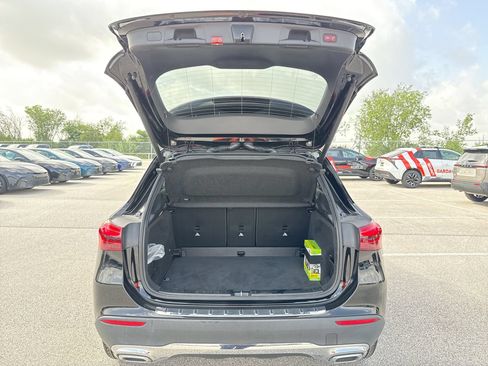 Used 2025 Mercedes-Benz GLA 250 image 18