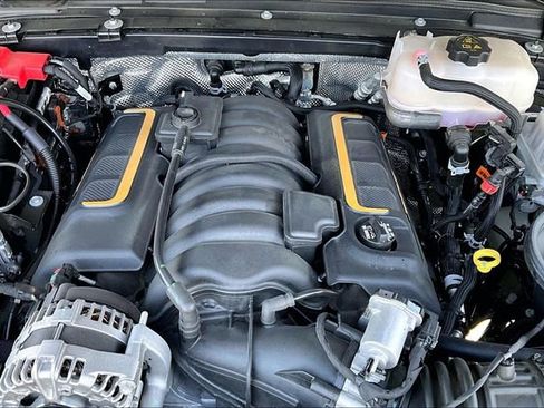 Used 2024 Jeep Wrangler Unlimited Rubicon 392 image 32