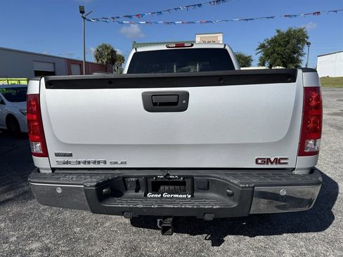 Used 2010 GMC Sierra 1500 SLE w/ Regional Value Package RWD image 4