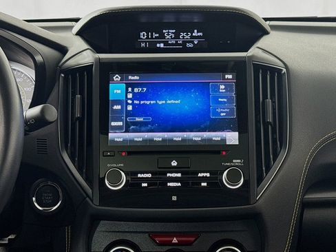 Used 2022 Subaru Crosstrek 2.5i Sport w/ Moonroof Package image 14