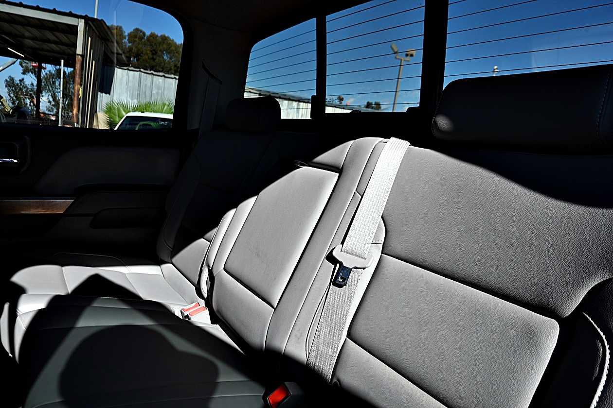 Used 2015 Chevrolet Silverado 3500 LTZ w/ LTZ Plus Package AWD/4WD image 11
