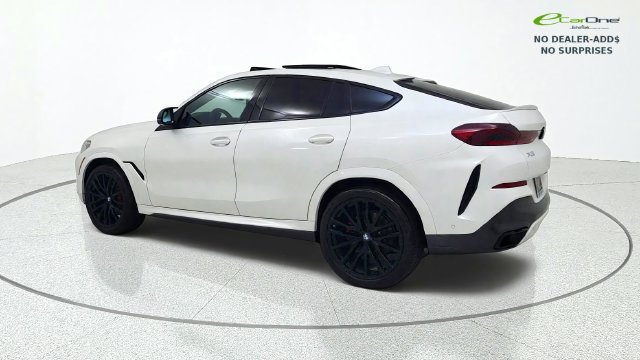 Used 2022 BMW X6 xDrive40i w/ Executive Package AWD/4WD image 5