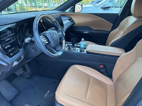Used 2023 Lexus RX 350 Premium Plus image 5