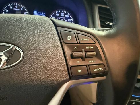 Used 2018 Hyundai Tucson Sport AWD/4WD image 33