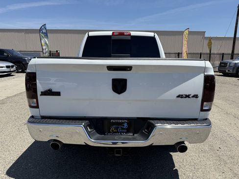 Used 2017 RAM 1500 Big Horn RWD image 5