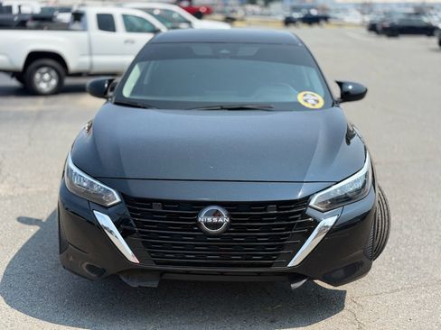 Used 2025 Nissan Sentra S FWD image 2