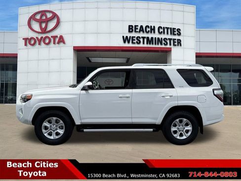 Used 2014 Toyota 4Runner SR5 RWD image 7