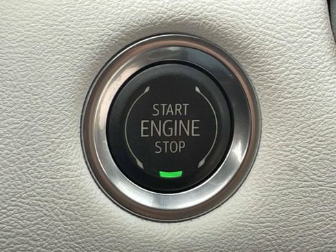 Certified 2024 GMC Canyon AT4X AWD/4WD image 36