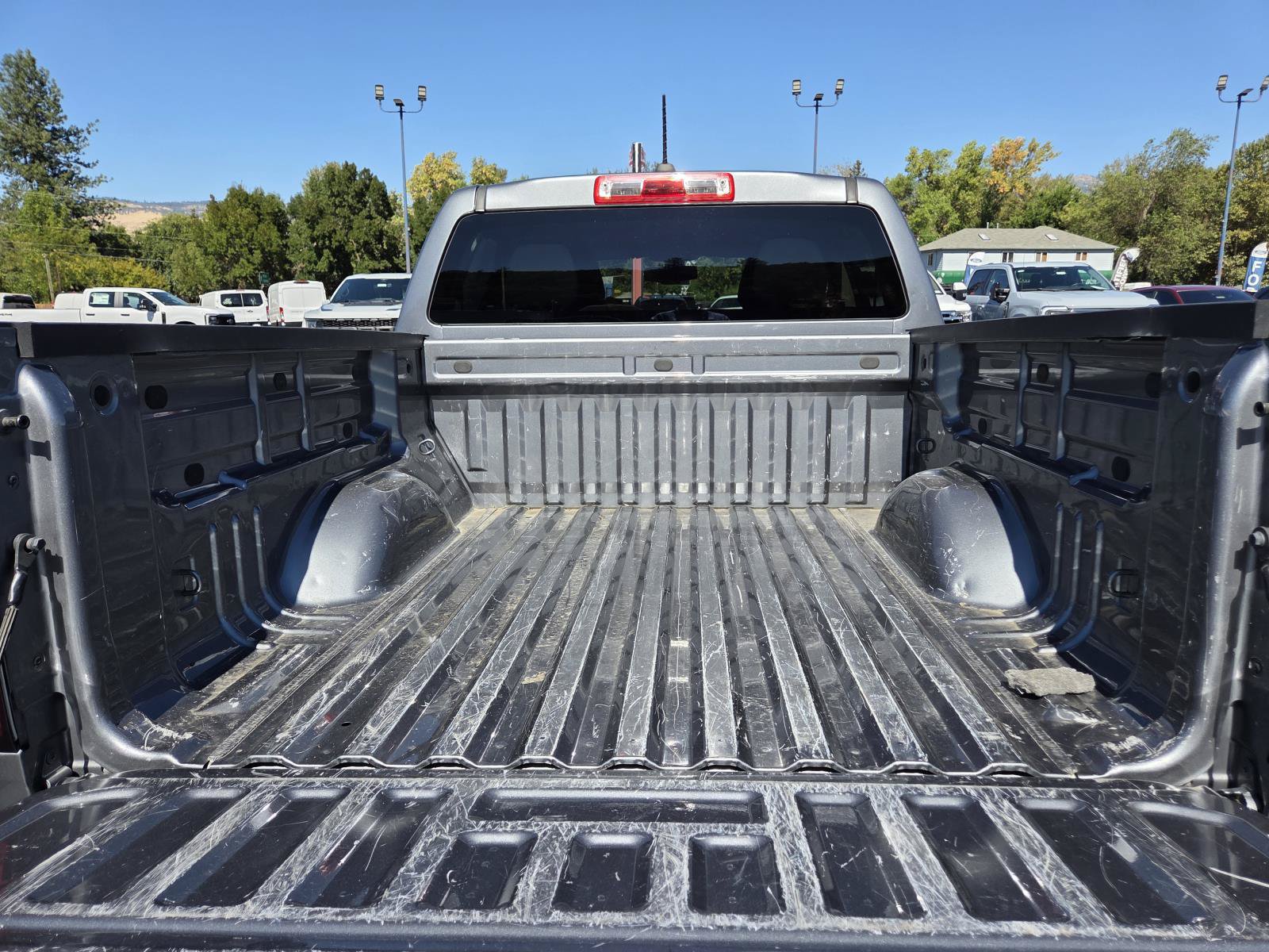 Used 2021 Chevrolet Colorado LT AWD/4WD image 17